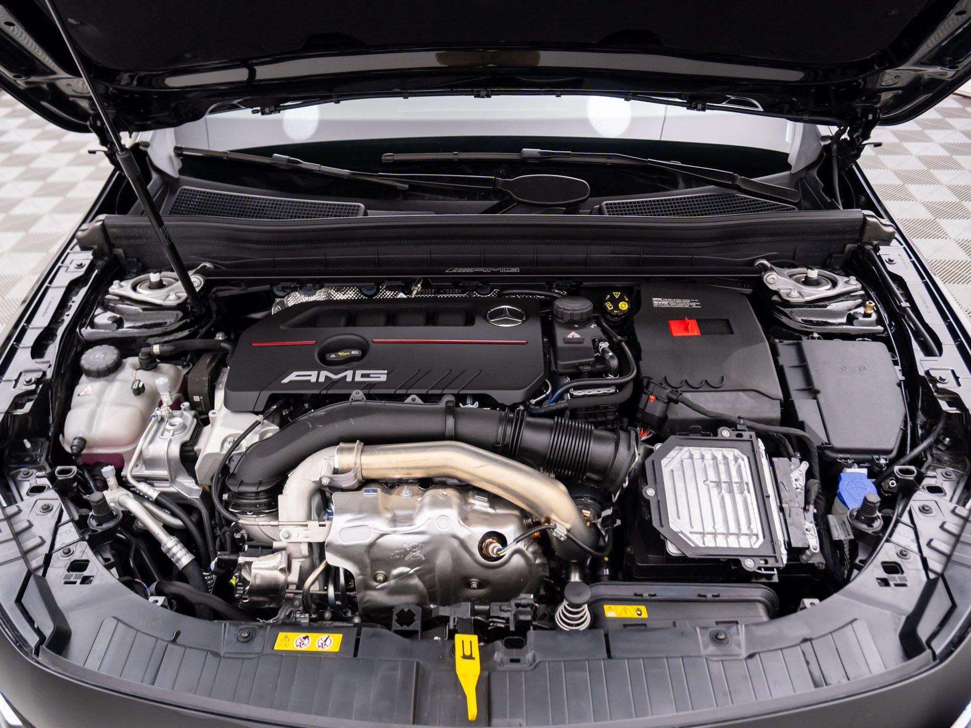 New 2026 Mercedes-Benz GLB 35 AMG 4MATIC image 34