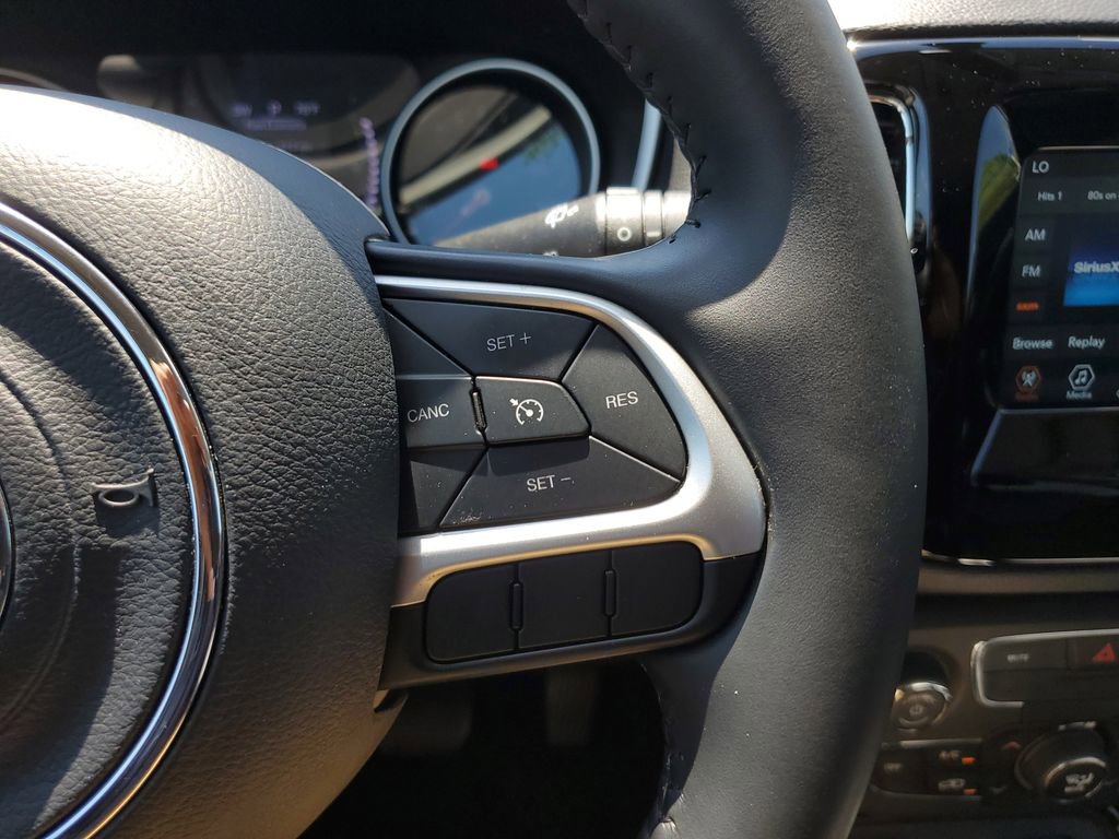 Used 2019 Jeep Compass Altitude image 21