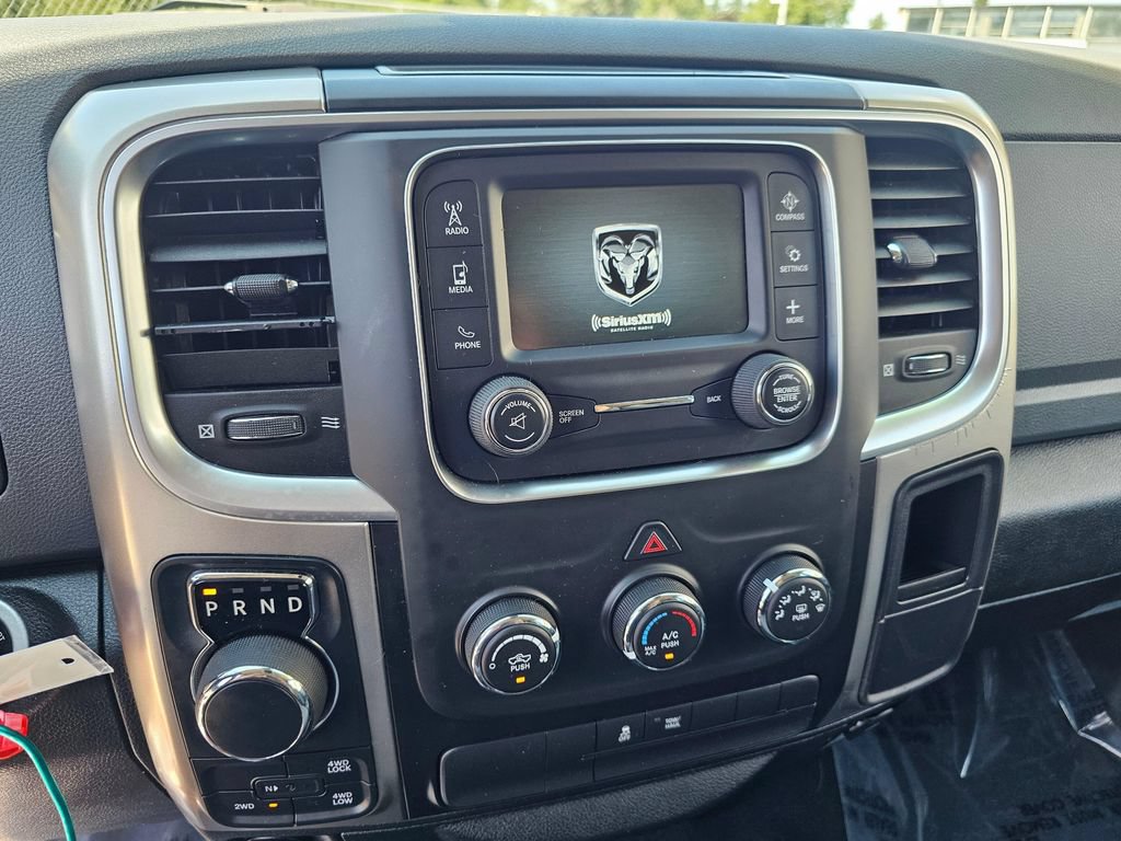Used 2019 RAM 1500 Classic SLT AWD/4WD image 25