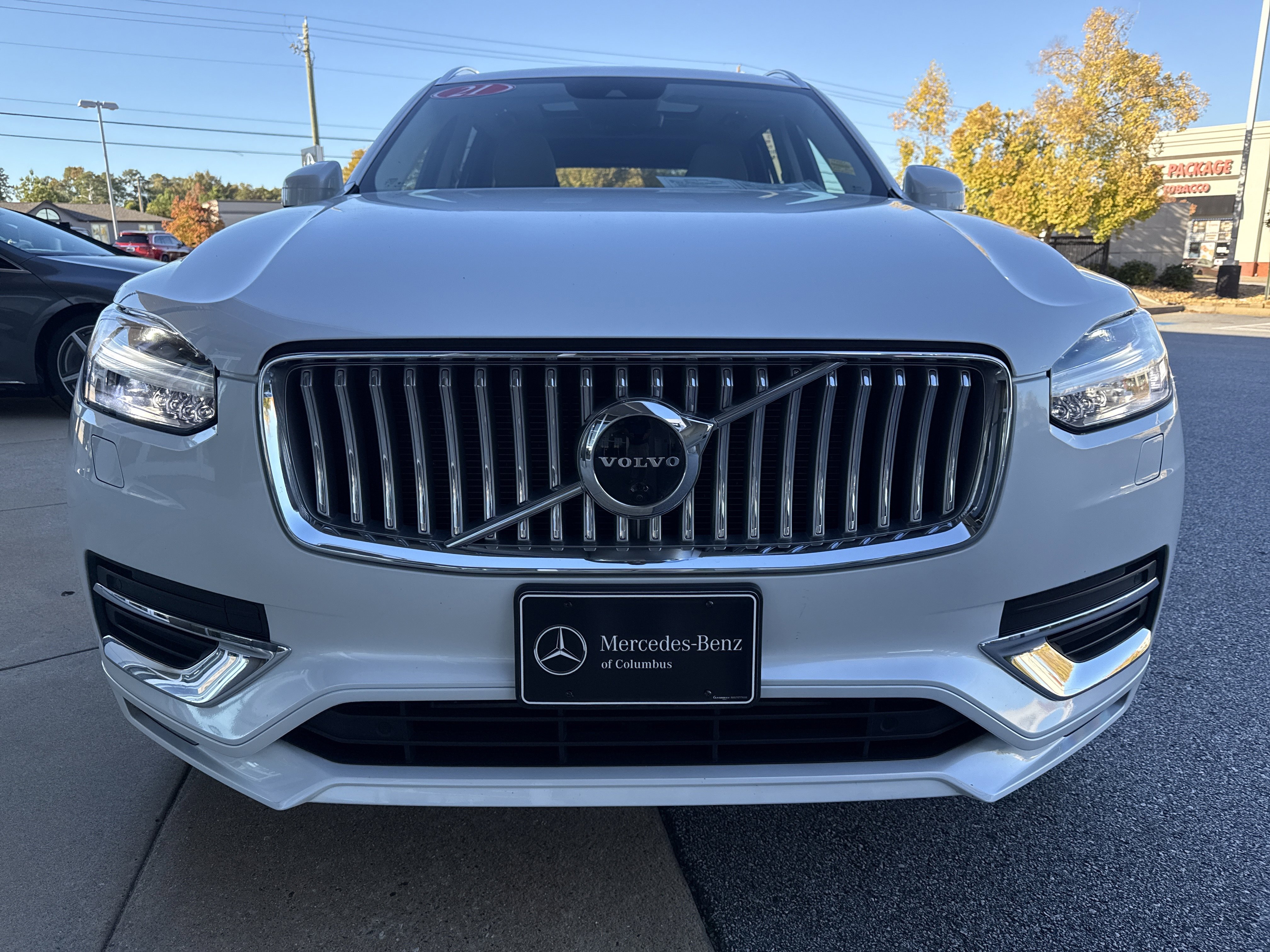 Used 2021 Volvo XC90 T6 Inscription w/ Lounge Package image 5