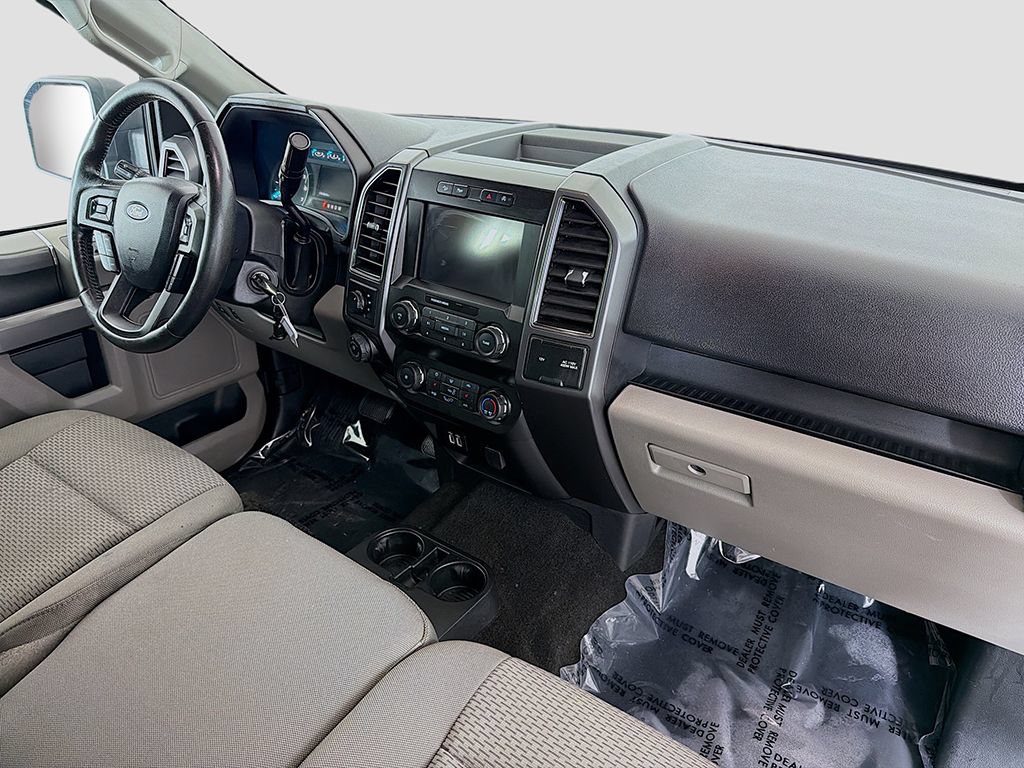Used 2019 Ford F150 XLT w/ Equipment Group 302A Luxury AWD/4WD image 21