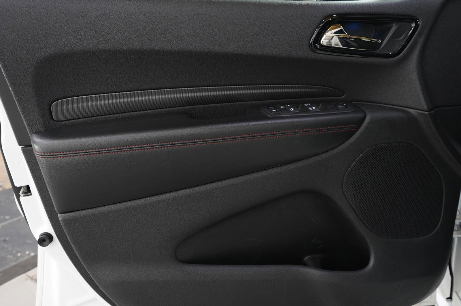 Used 2024 Dodge Durango GT image 16