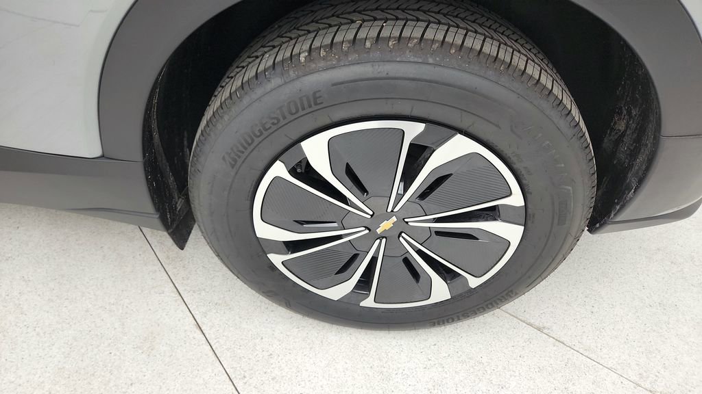 New 2025 Chevrolet Blazer EV LT image 36