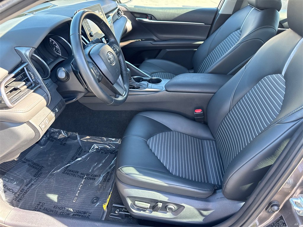 Used 2023 Toyota Camry SE image 25