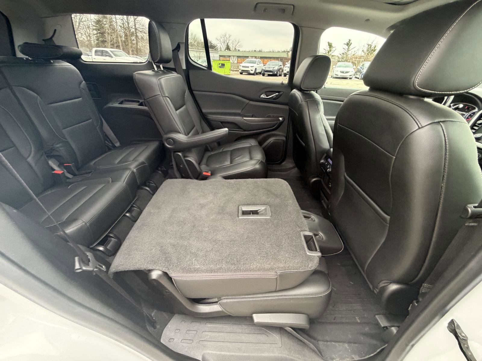 Used 2019 GMC Acadia SLT image 31