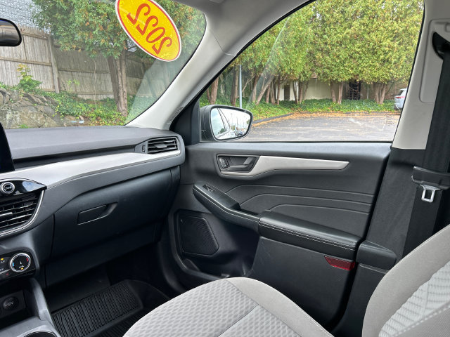 Used 2022 Ford Escape SE w/ Convenience Package AWD/4WD image 28
