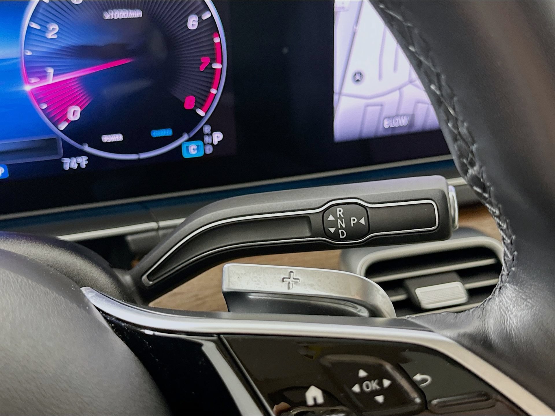 Certified 2025 Mercedes-Benz GLE 350 4MATIC image 18
