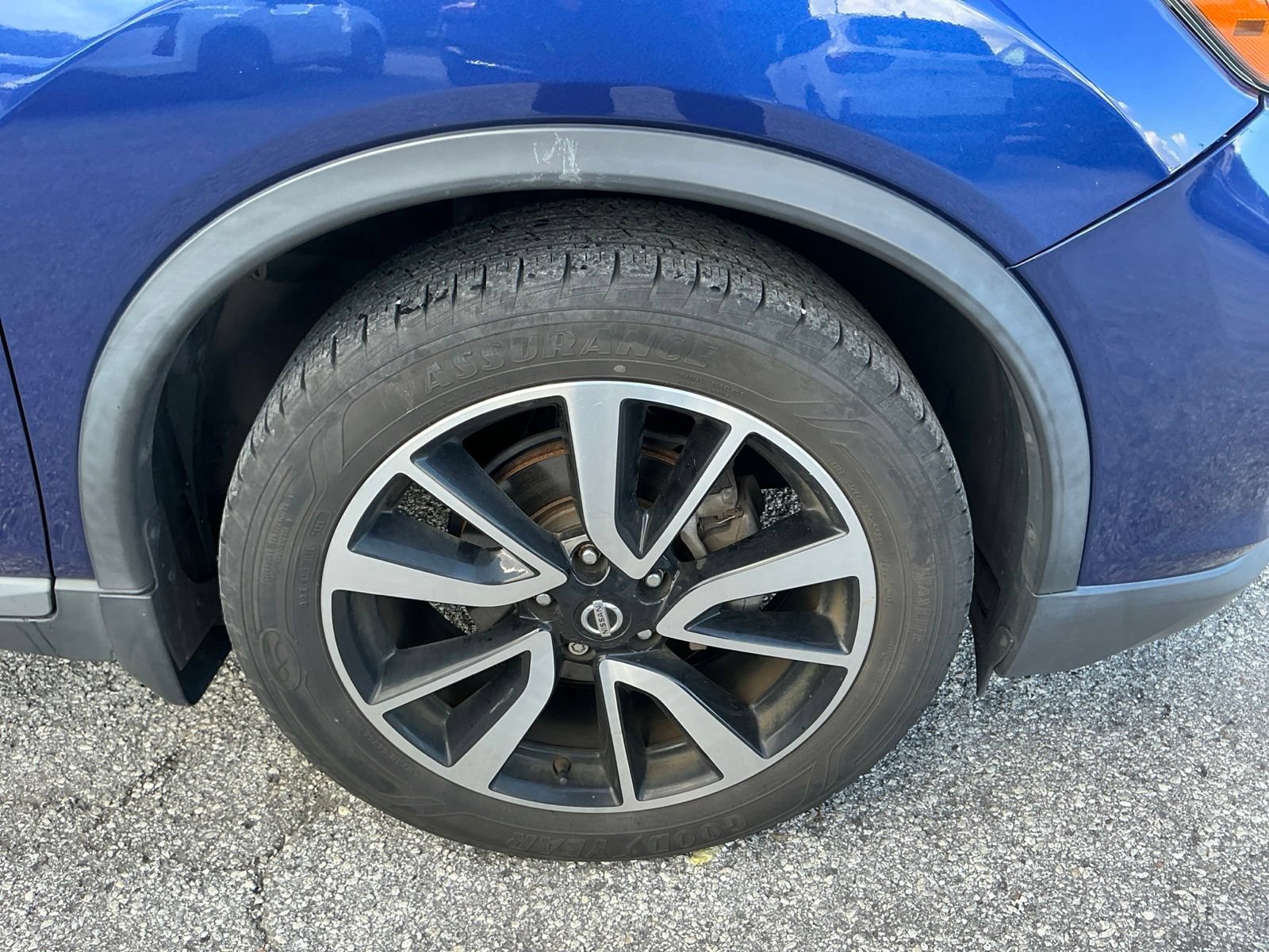 Used 2020 Nissan Rogue SL w/ Premium Package FWD image 11
