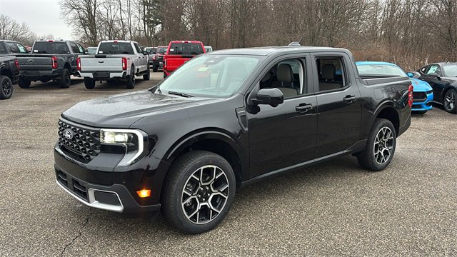 New 2026 Ford Maverick Lariat w/ 4K Tow Package image 2