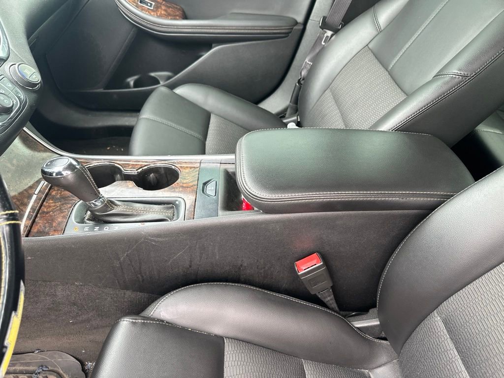 Used 2015 Chevrolet Impala LT FWD image 20