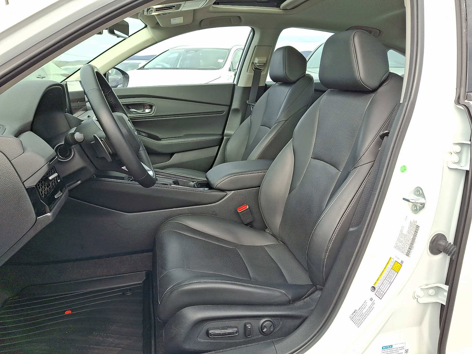 Used 2024 Honda Accord Touring image 10