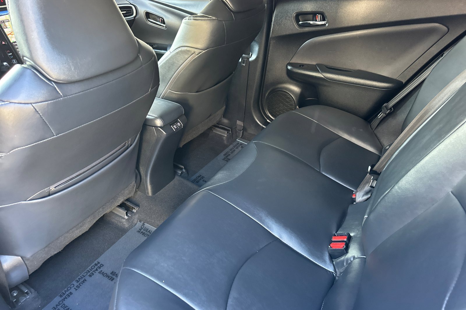 Used 2021 Toyota Prius Prime XLE image 14