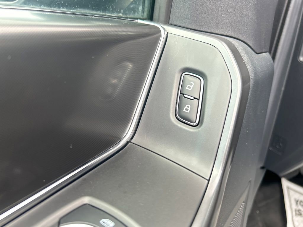 Used 2024 Ford F150 XLT w/ Equipment Group 302A MID image 19