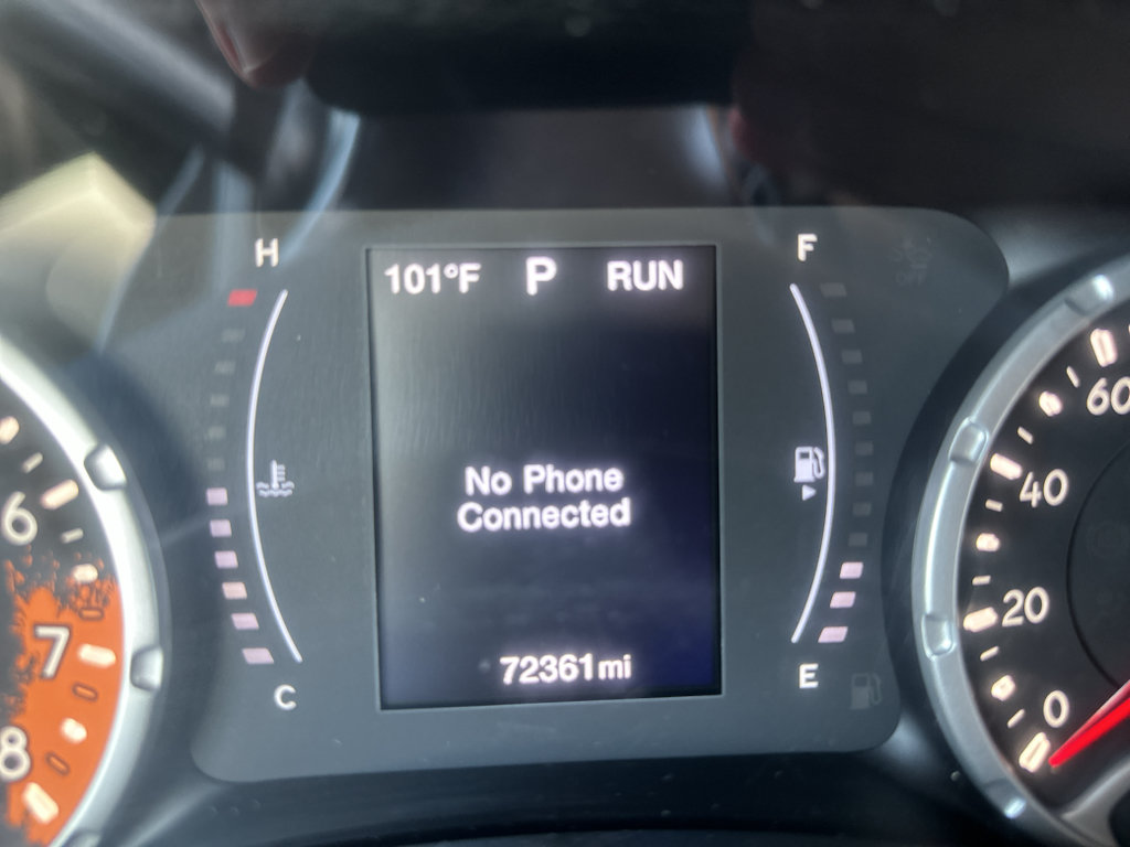 Used 2017 Jeep Renegade Latitude FWD image 7