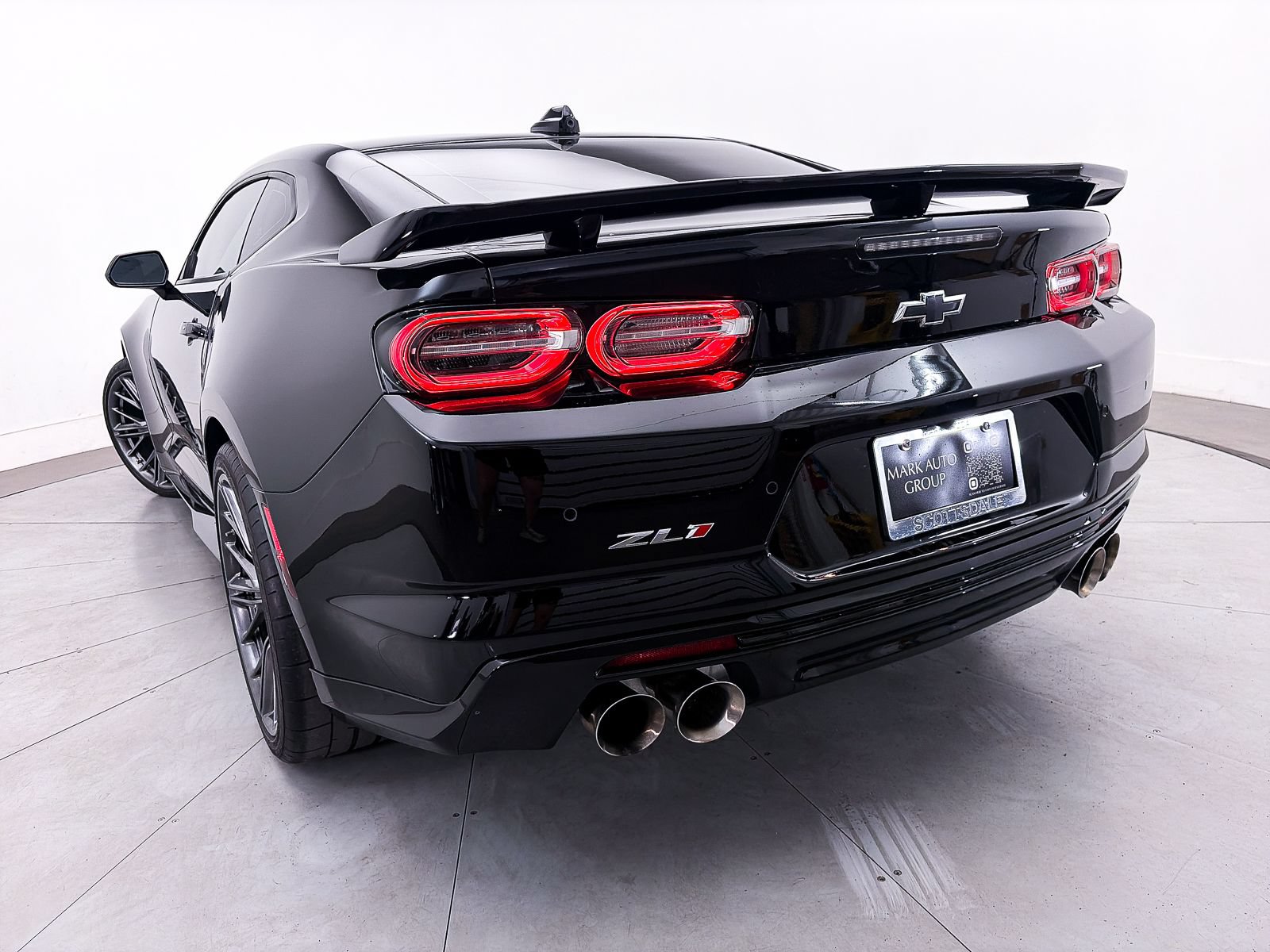 Used 2023 Chevrolet Camaro ZL1 RWD image 41