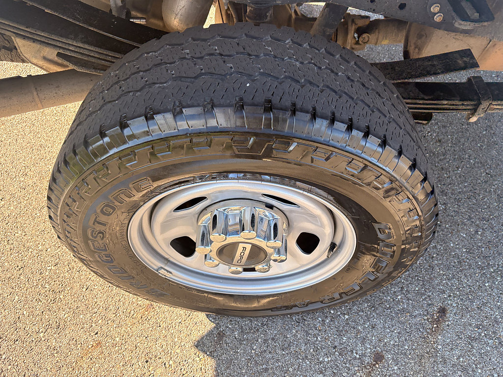 Used 2024 Ford F350 XL w/ FX4 Off-Road Package AWD/4WD image 11