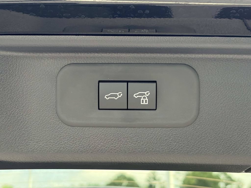 New 2026 Toyota Grand Highlander FWD image 17