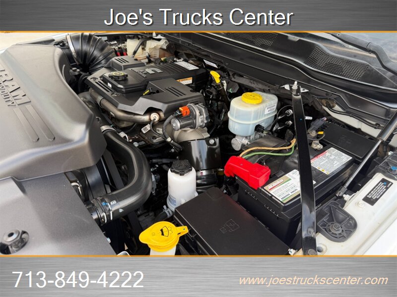 Used 2020 RAM 3500 Tradesman w/ Chrome Appearance Group RWD image 51