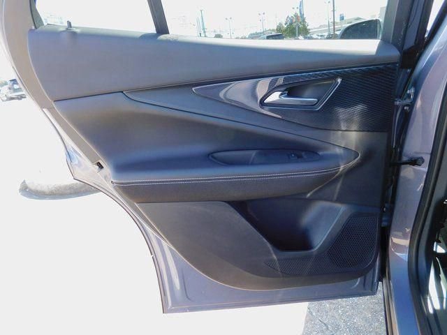 New 2025 Chevrolet Blazer EV LT AWD/4WD image 16
