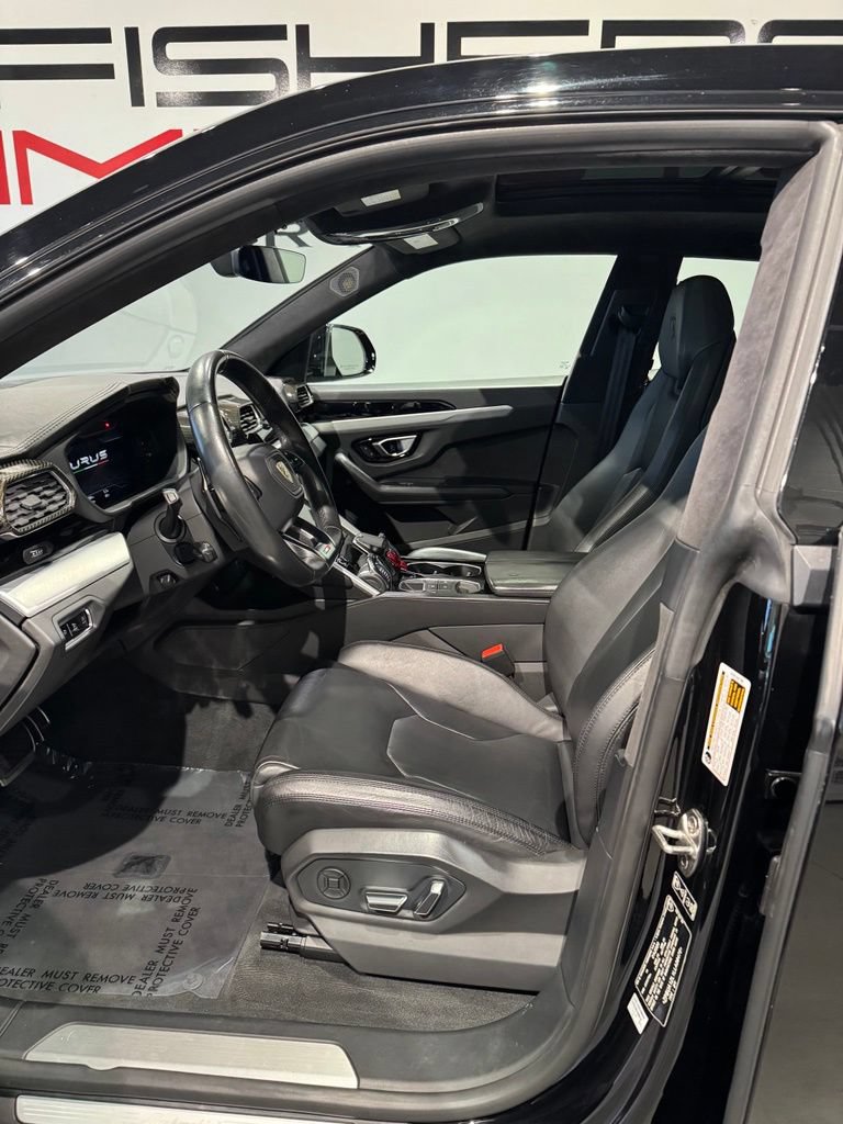 Used 2020 Lamborghini Urus AWD/4WD image 12