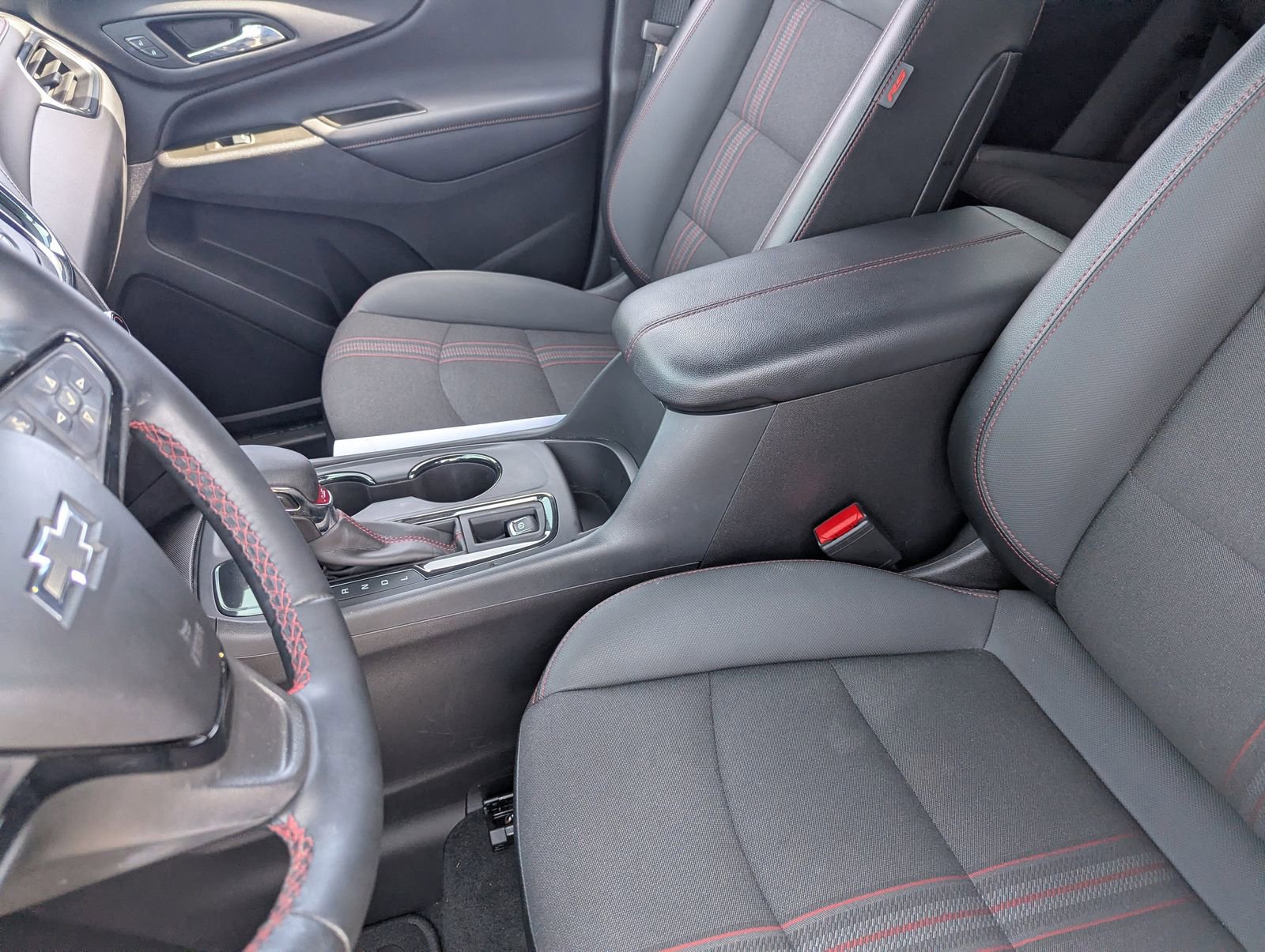 Used 2024 Chevrolet Equinox RS image 17