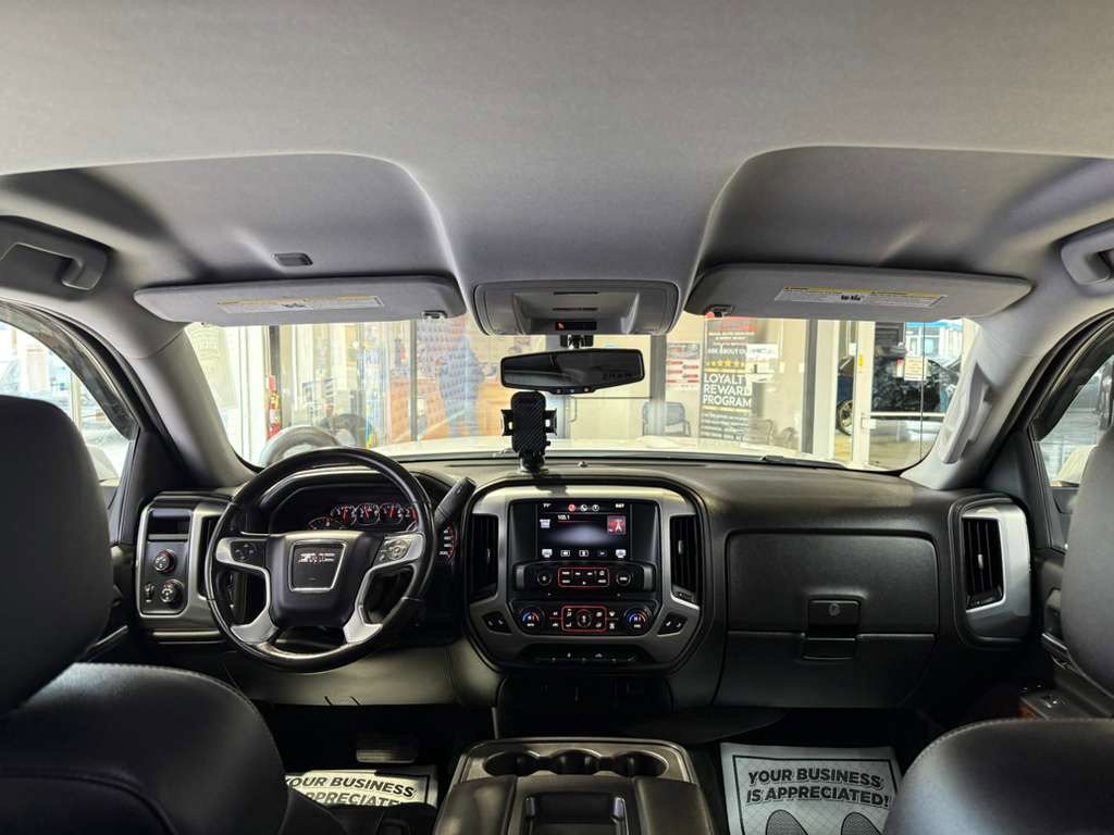 Used 2014 GMC Sierra 1500 SLE image 25