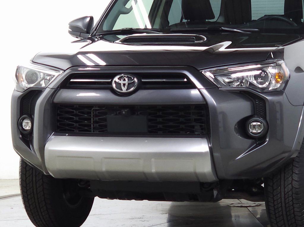 Used 2023 Toyota 4Runner TRD Off-Road Premium w/ Off Road Premium Plus Package image 12
