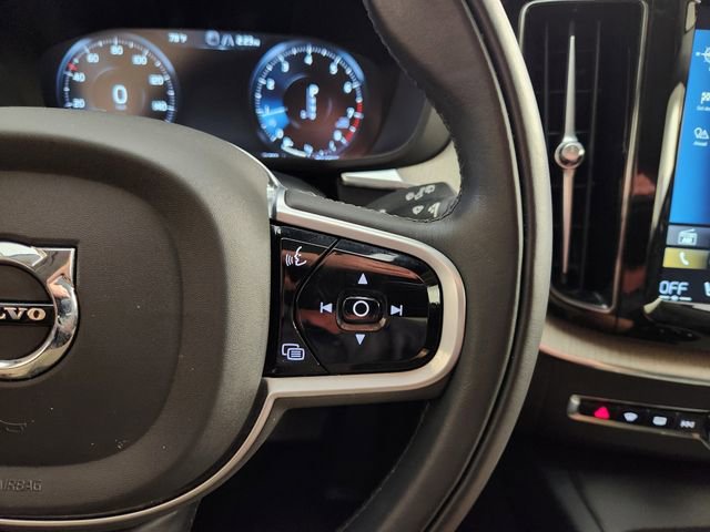 Used 2020 Volvo XC60 T5 Inscription w/ Protection Package Premier image 29