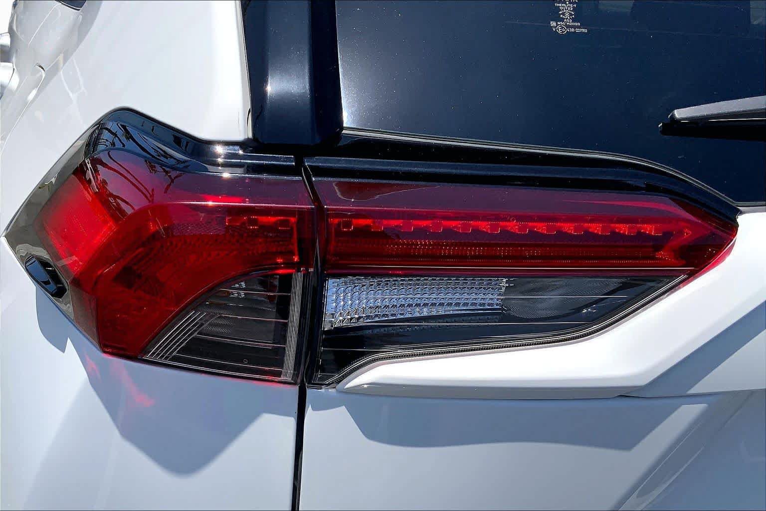 Certified 2021 Toyota RAV4 SE w/ Weather & Moonroof Package AWD/4WD image 28