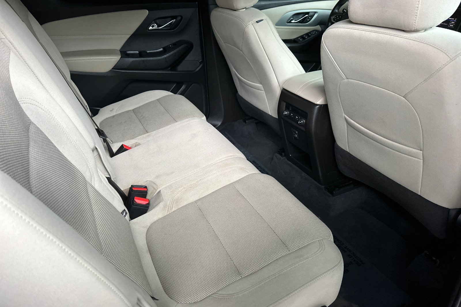 Certified 2022 Chevrolet Traverse LS image 19