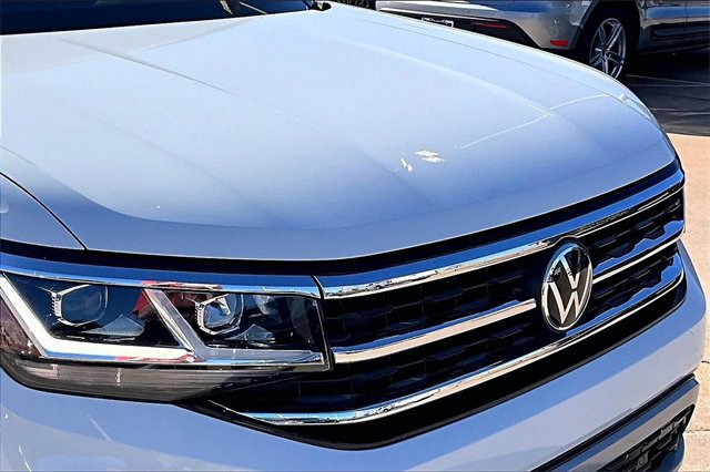 Used 2022 Volkswagen Atlas SE image 30