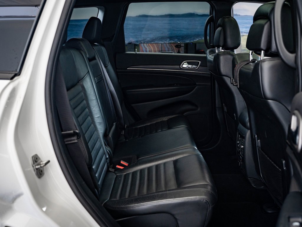 Used 2020 Jeep Grand Cherokee Limited X image 34