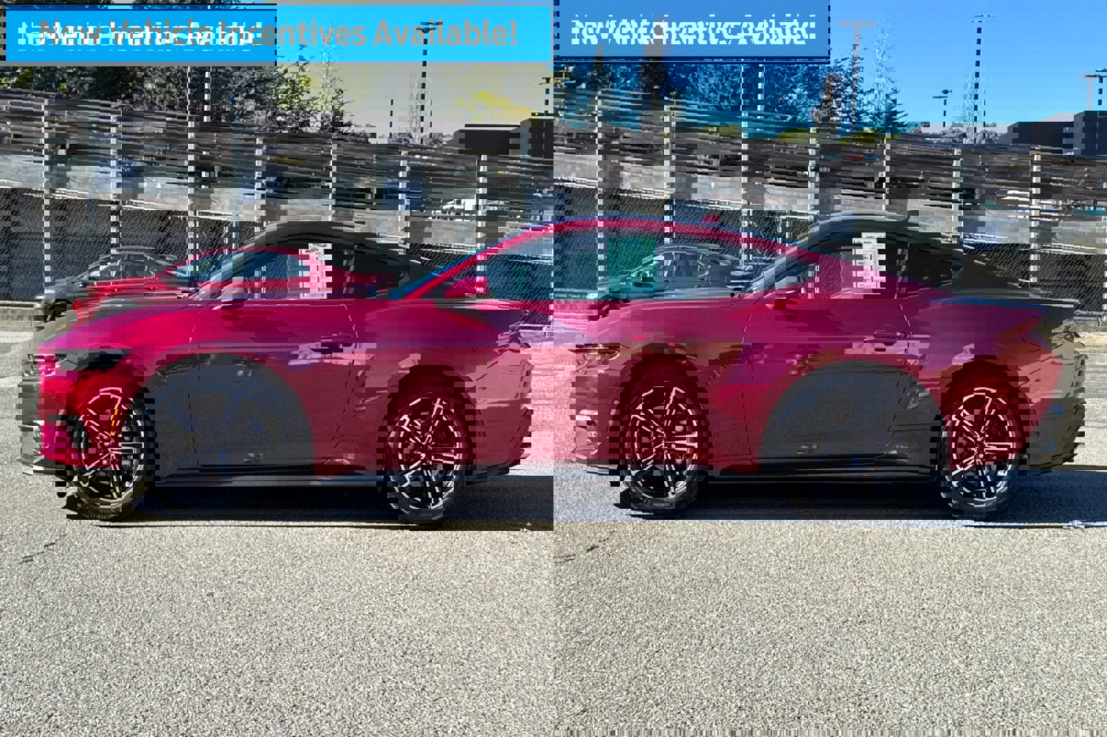 Used 2025 Ford Mustang Coupe image 7