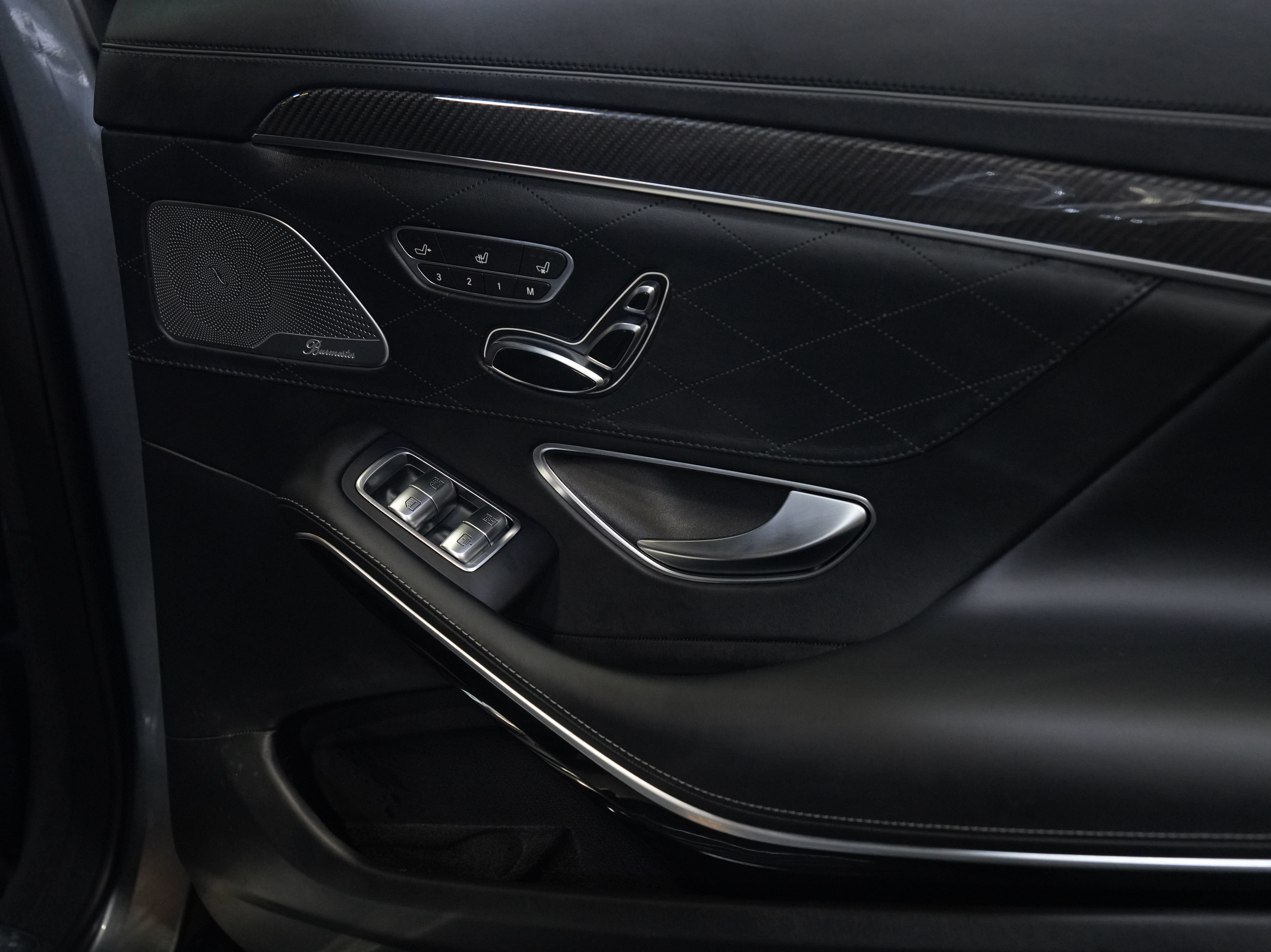 Used 2020 Mercedes-Benz S 63 AMG 4MATIC Sedan image 30