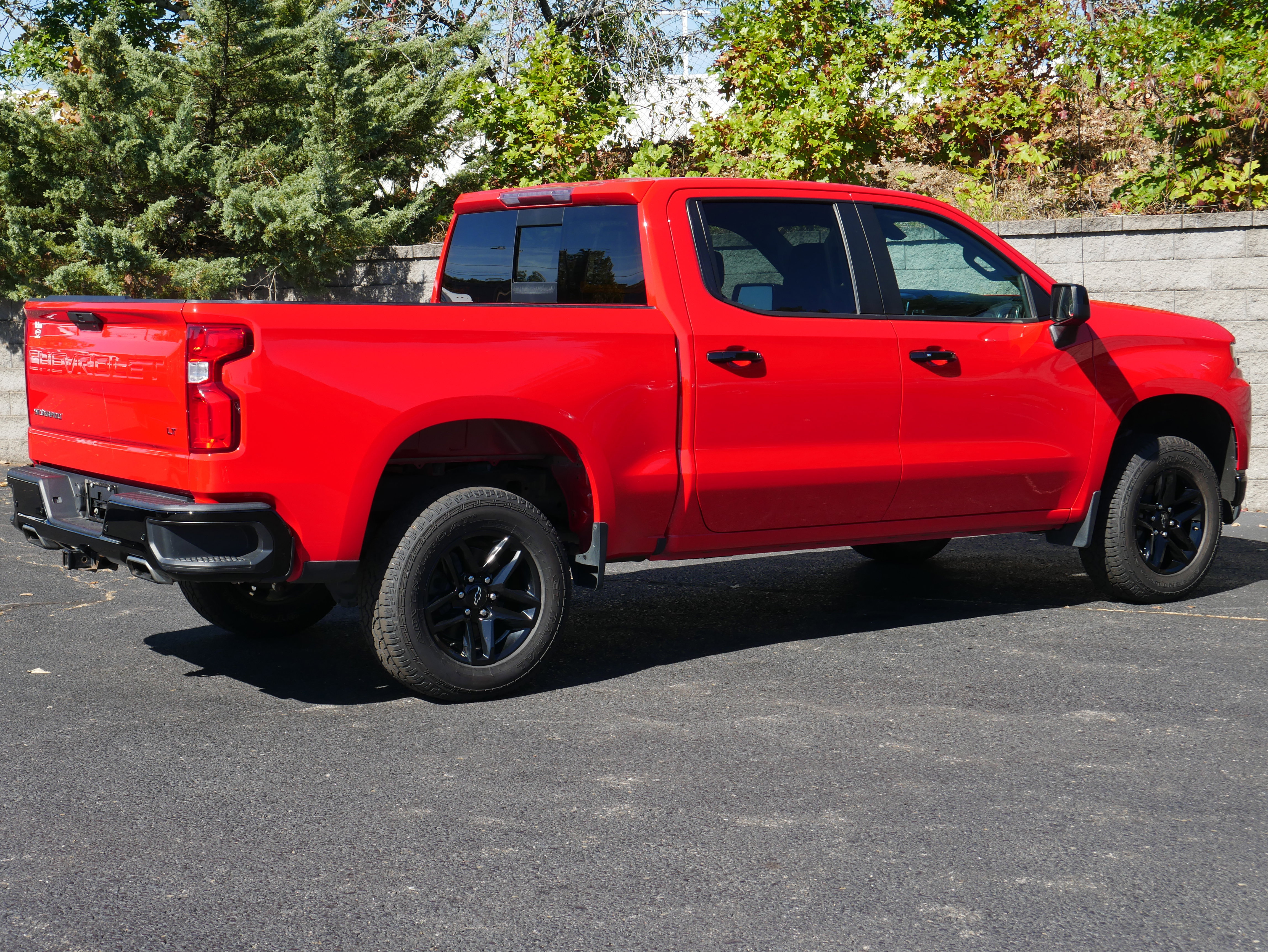 Certified 2021 Chevrolet Silverado 1500 LT Trail Boss w/ Convenience Package II image 7