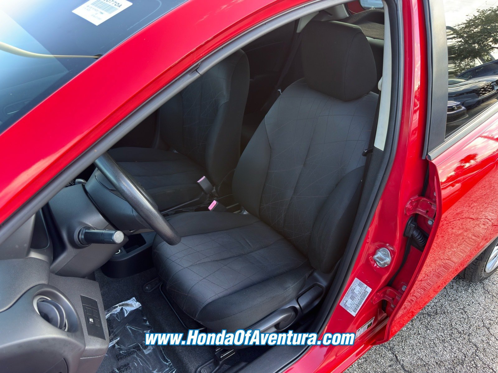 Used 2013 MAZDA MAZDA2 Sport FWD image 20