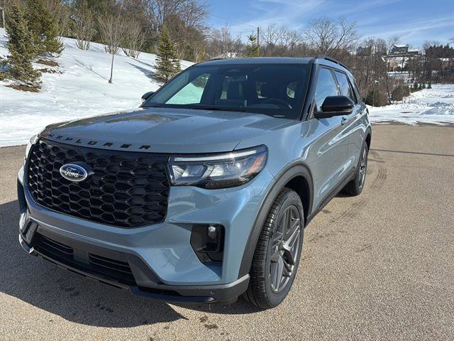 New 2026 Ford Explorer ST-Line w/ ST-Line Street Pack image 8