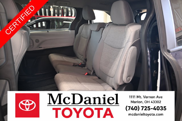 Certified 2025 Toyota Sienna LE AWD/4WD image 12