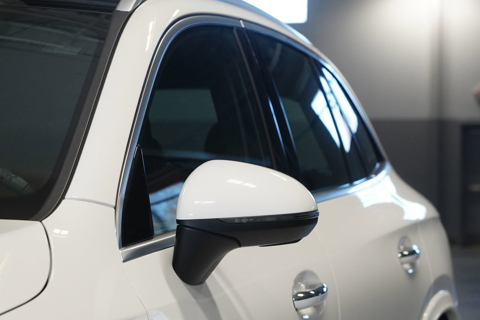 Used 2026 Mercedes-Benz GLC 43 AMG 4MATIC image 8