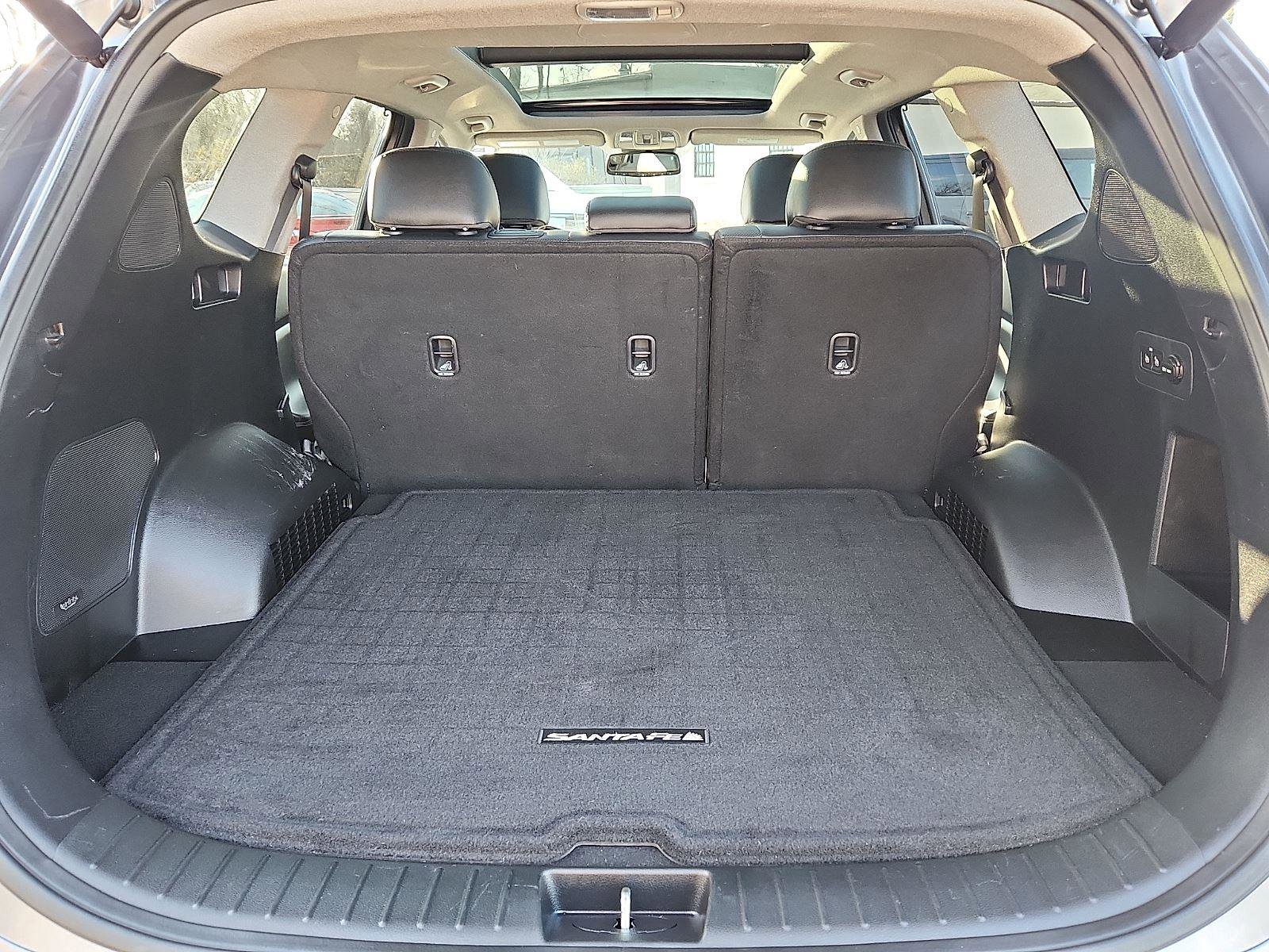 Used 2019 Hyundai Santa Fe AWD image 30
