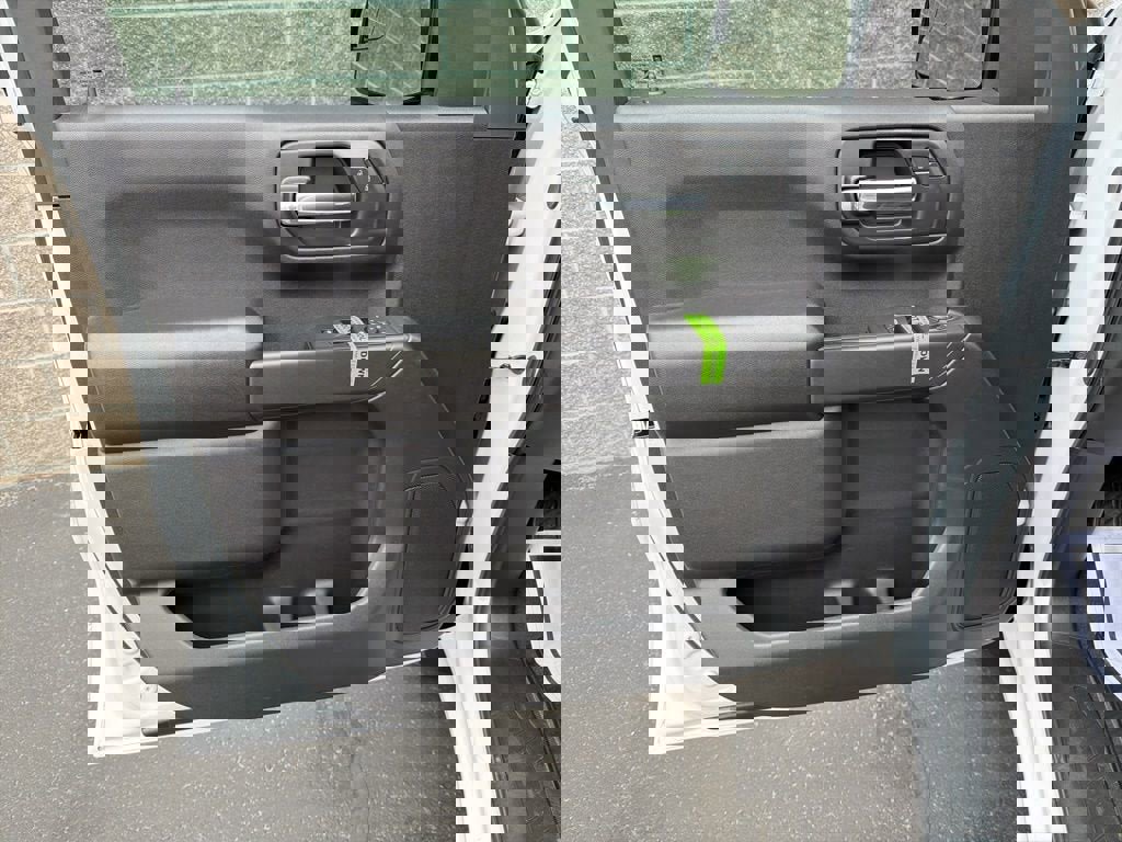 New 2026 Chevrolet Silverado 1500 Custom Trail Boss AWD/4WD image 17