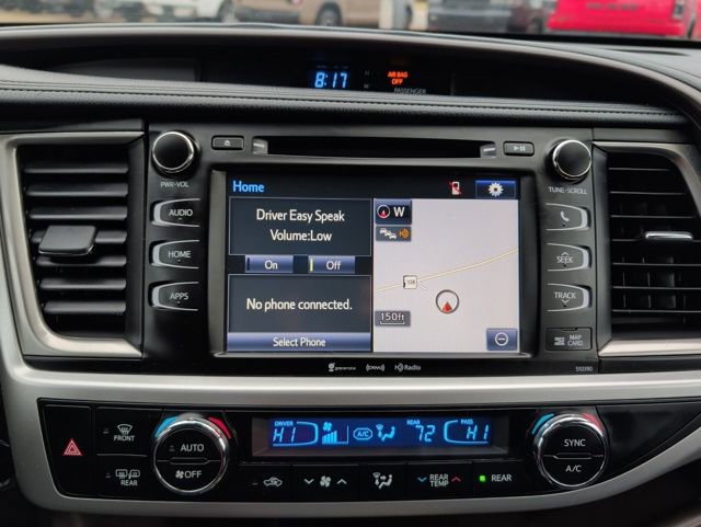 Used 2019 Toyota Highlander XLE image 27