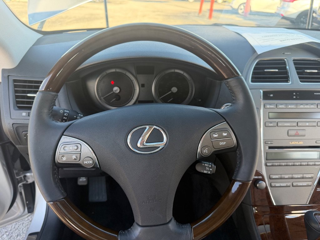 Used 2010 Lexus ES 350 w/ Preferred Accessory Package FWD image 27