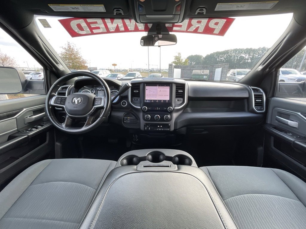 Used 2022 RAM 3500 Big Horn image 28