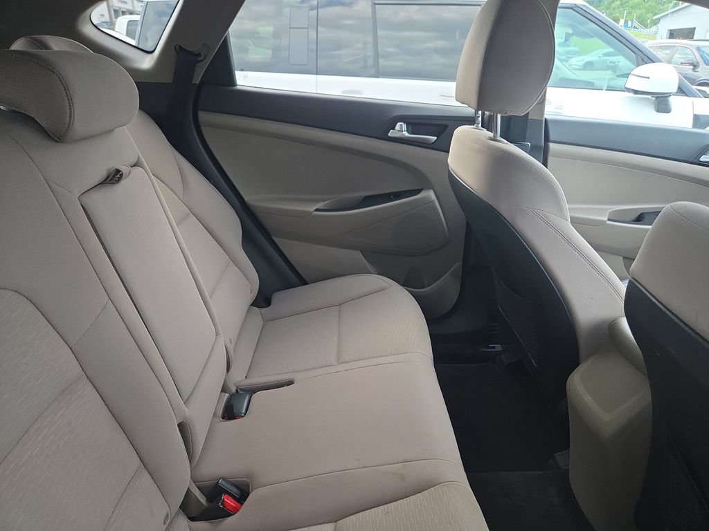 Used 2019 Hyundai Tucson Value FWD image 12