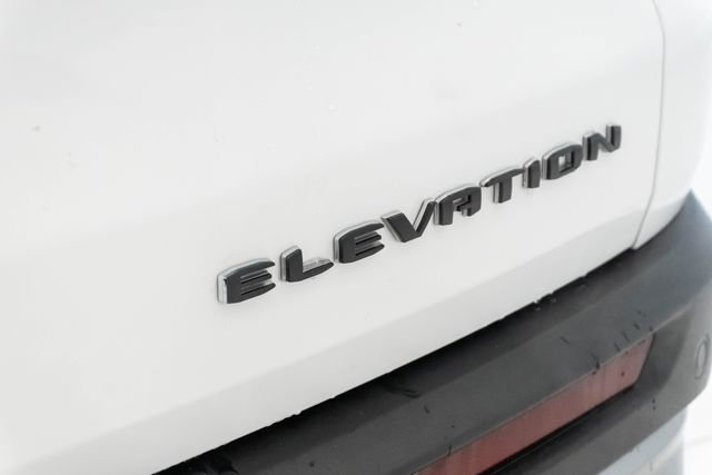 Used 2025 GMC Acadia Elevation image 13