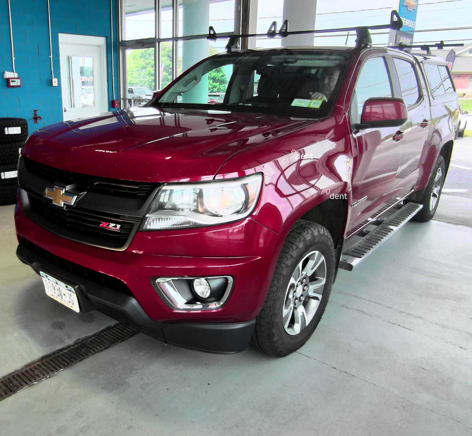 Used 2018 Chevrolet Colorado Z71 AWD/4WD image 17
