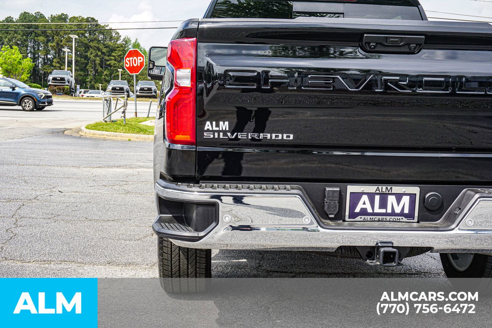 Used 2025 Chevrolet Silverado 1500 LTZ w/ LTZ Convenience Package II RWD image 17