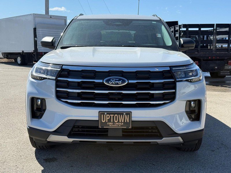 New 2026 Ford Explorer Active image 10