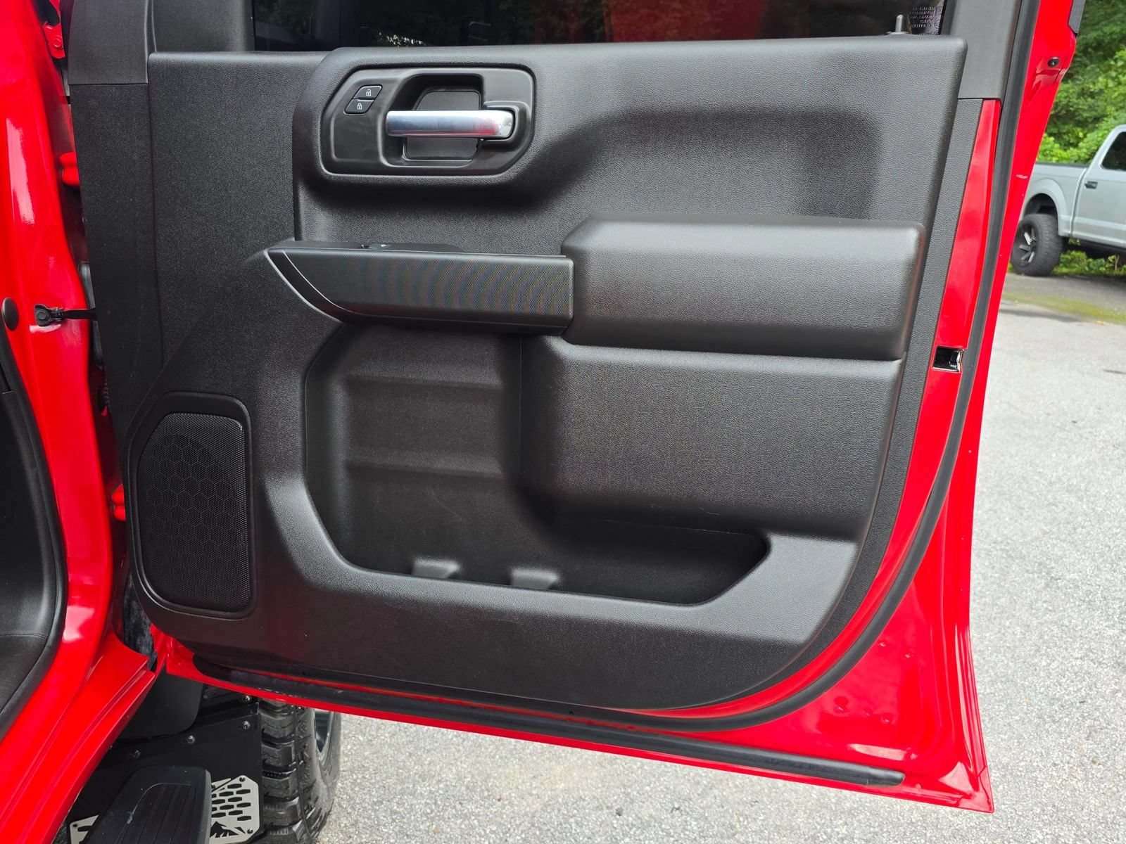 Used 2024 Chevrolet Silverado 2500 Custom w/ Custom Convenience Package AWD/4WD image 33